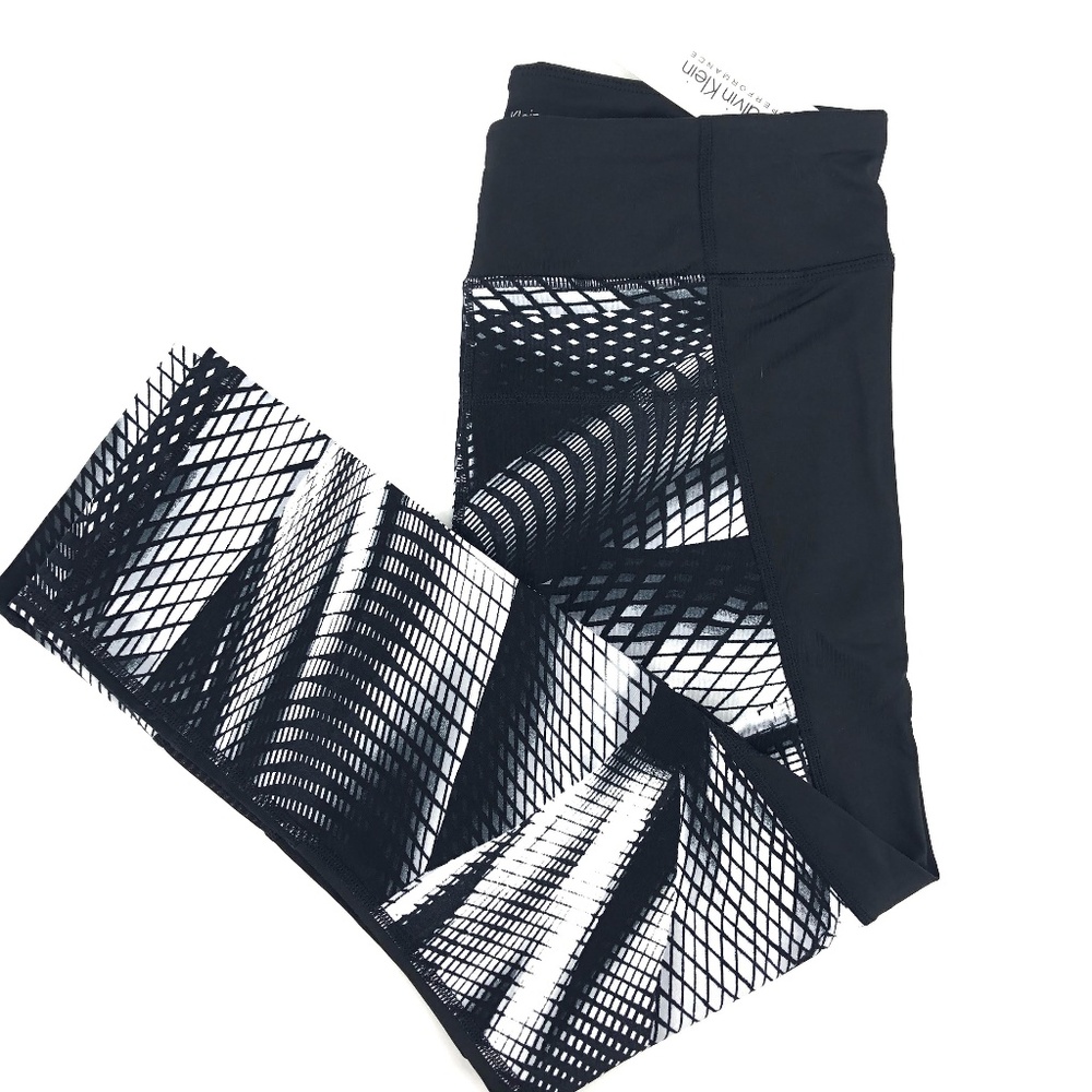 NWT Calvin Klein Black White Crop Leggings Medium